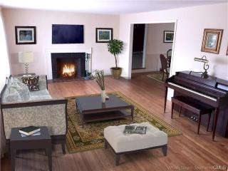 40 Powell Ter, Bridgeport, CT 06604-1215
