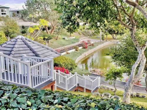 306 Picnic View Ln, Oceanside CA  92056-4809 exterior