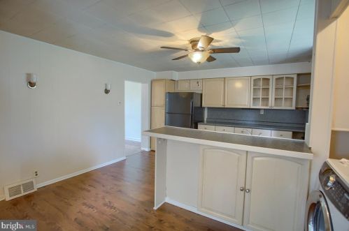 32 Big Spring Ave, North Newton PA  17241-1402 exterior