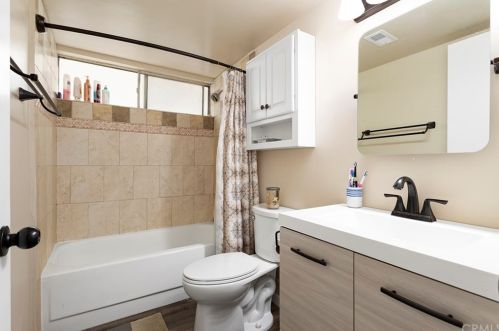 342 Santo Dr, San Jacinto CA  92583-4718 exterior