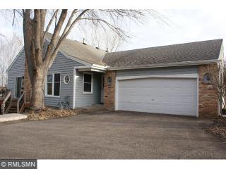7823 170th St, Lakeville, MN 55044-9004