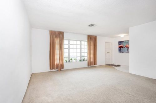 218 3rd Pl, Dania Beach FL  33004-4127 exterior
