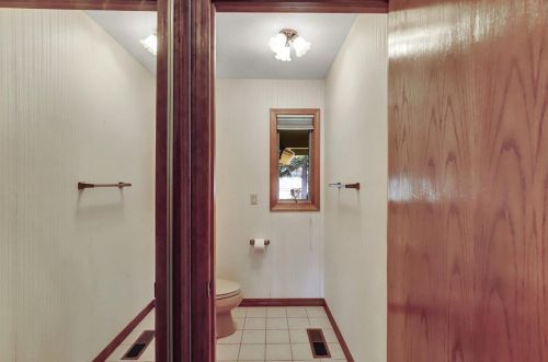 18114 Lake Forest Dr, Lake Wildwood CA  95946-9456 exterior