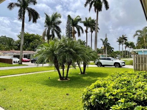 614 31st Ave, Hollywood, FL 33021-6102