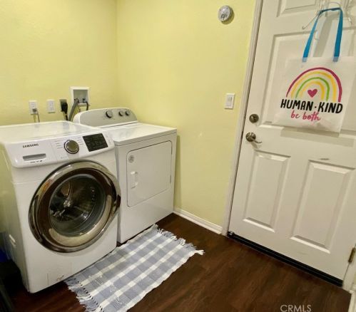 1187 Brookmeade Cir, Beaumont CA  92223-7024 exterior