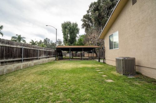 9476 Los Coches Rd, Lakeside CA  92040-4643 exterior