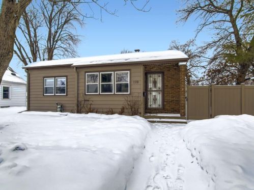 119 Frost St, South Saint Paul, MN 55075-3245