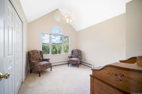 270 Prosperous Valley Rd, Middletown NY  10940-8707 exterior