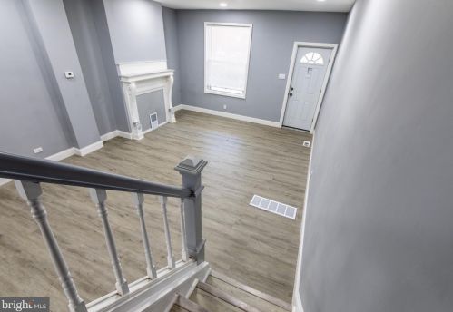 6526 Chew Ave, Philadelphia PA 19120-2332 exterior