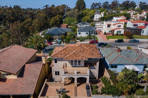 1829 Torrance St, San Diego CA  92103-2718 exterior