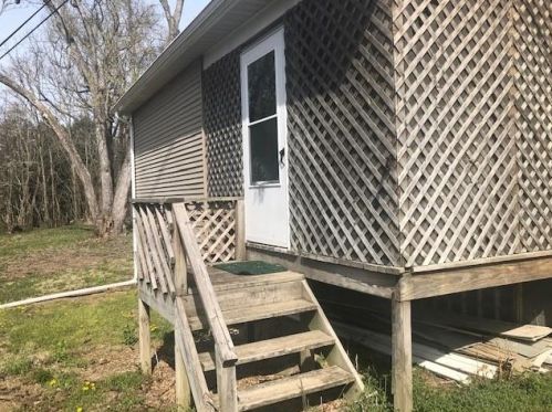 162 Alder St, New Kensington, PA 15068-3429