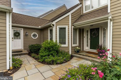 253 Pond Vw, Chadds Ford, PA 19317-9280