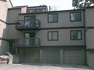 1411 Edgewood Rd, Cedar Rapids IA  52405-5263 exterior
