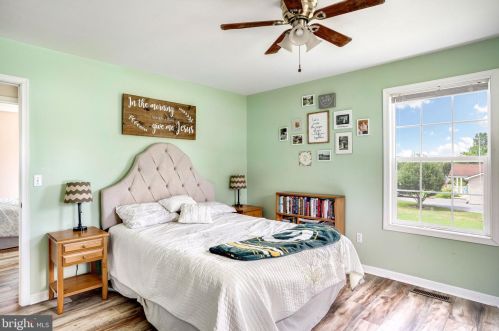199 Wintergreen Dr, Richmond National Battlefiel VA  22835-7519 exterior