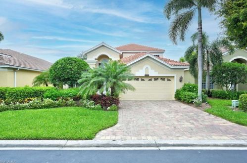 8768 Ventura Way, Naples, FL 34109-4339
