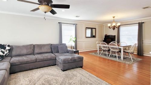 405 Pittman St, Richardson TX  75081-4249 exterior