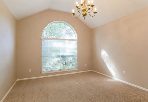 136 Lake Point Dr, League City TX  77573-6970 exterior