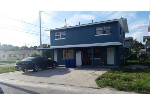 227 Palmetto Ave, Winter Haven, FL 33881-2571