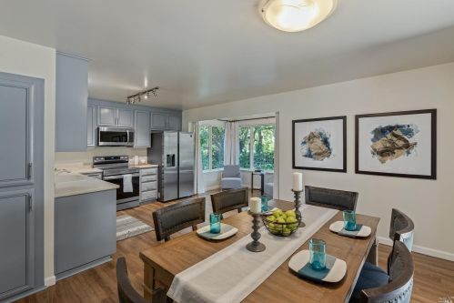 1590 Cunningham Way, Santa Rosa CA  95403-2342 exterior