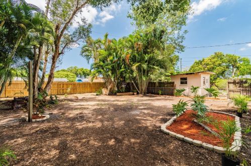 4810 84th Ter, Pinellas Park FL  33781-1603 exterior