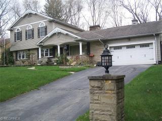2209 Volney Rd, Youngstown, OH 44511-1436