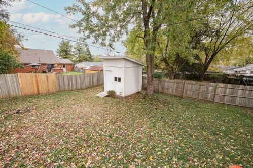 608 Beery Blvd, Englewood OH  45322-3035 exterior
