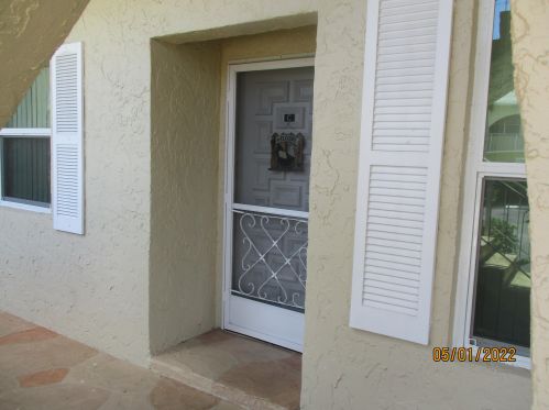 13771 Flora Pl, Delray Beach, FL 33484-1658