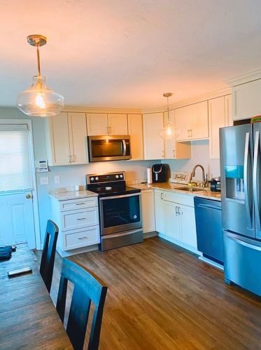 52 1st St, Brockton, MA 02301-6420