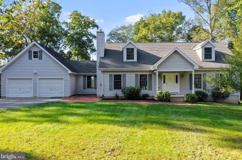 299 River Rd, Shepherdstown, WV 25443-5087
