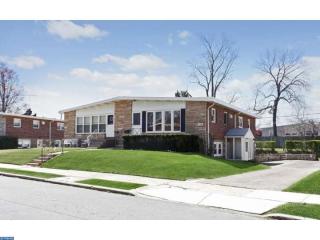 1108 Bingham St, Philadelphia, PA 19115-3704