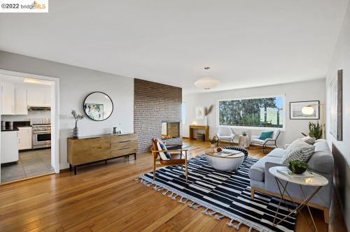 210 Amherst Ave, Berkeley CA 94708-1001 exterior