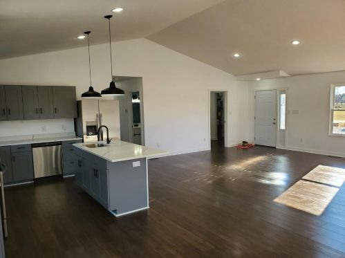 170 Navajo Dr, Sardinia, OH 45171-9245