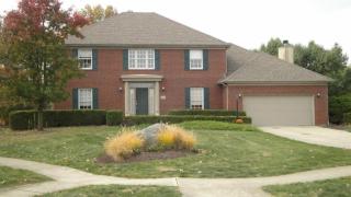 4641 Huntwicke Dr, Hilliard, OH 43026-7950