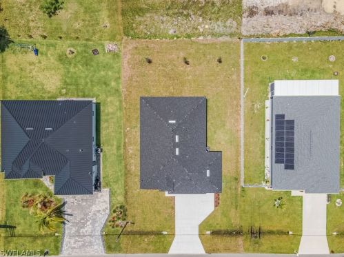 416 6th Ave, Cape Coral FL  33990-0011 exterior