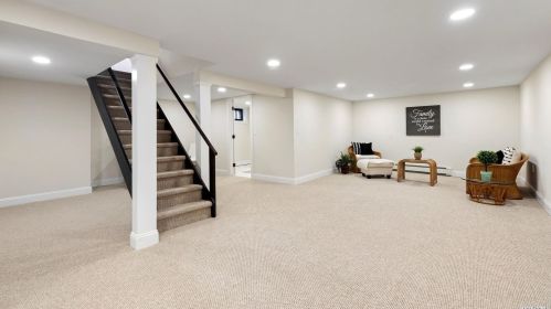 40 West Dr, San Remo NY  11754-3815 exterior