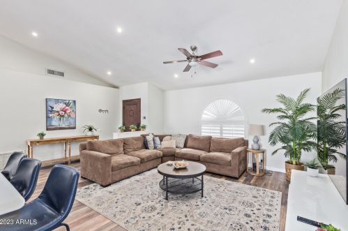 5702 Hartford Ave, Scottsdale AZ  85254-5993 exterior