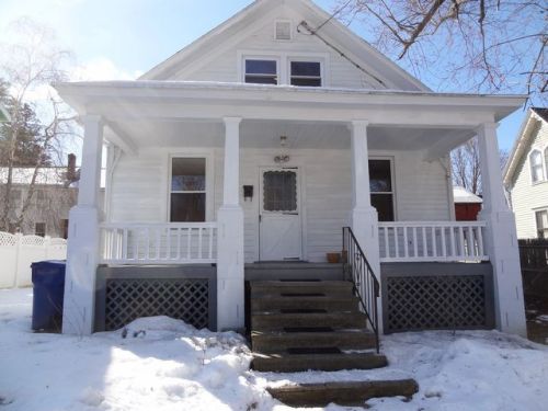 60 Green Ave, Castleton, NY 12033-1523