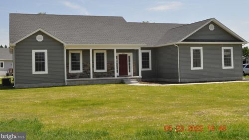 5745 Milford Harrington Hwy, Harrington, DE 19952-2335