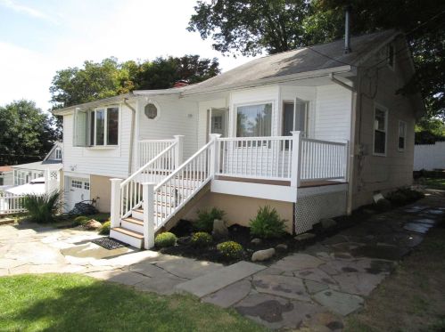 226 Willow Dr, Mahopac, NY 10541-1125