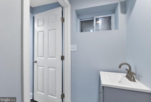 3964 Ames St, Washington DC  20019-3357 exterior