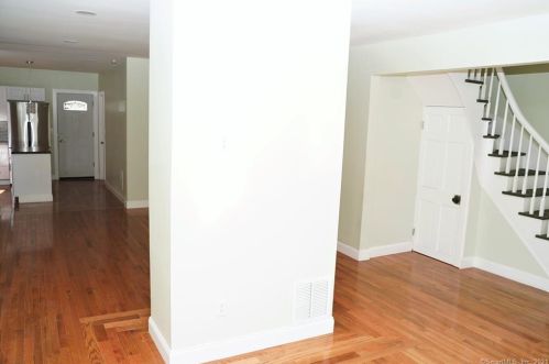 865 Noble Ave, Bridgeport CT  06608-1049 exterior