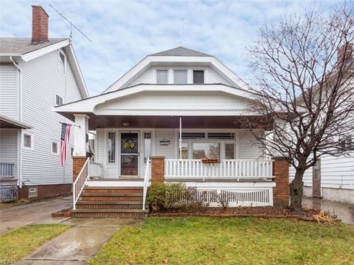 3491 128th St, Cleveland, OH 44120-4438