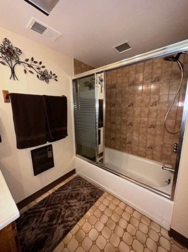 4012 Davis Ave, Whitaker PA  15120-3424 exterior