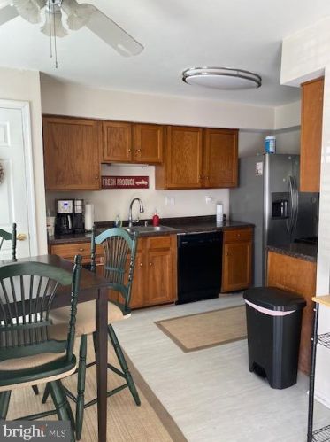 12274 Dapple Gray Ct, Woodbridge, VA 22192-6213