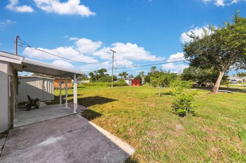 406 Walter Ave, West Frost Proof FL  33843-9750 exterior