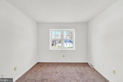 170 Stoney Dr, Dover DE  19904-9731 exterior