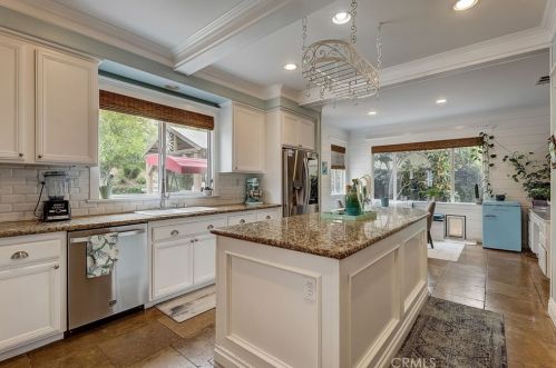 28968 Rock Canyon Dr, Santa Clarita CA  91390-5281 exterior