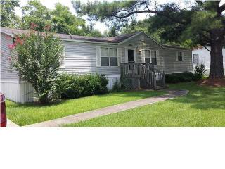 1566 Lois Dr, Mobile, AL 36605-3112