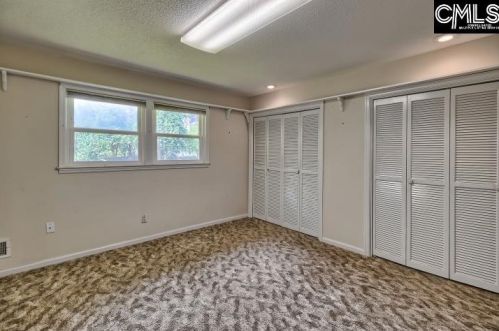 1104 Baywater Dr, Cayce-West Columbia SC  29170-3119 exterior