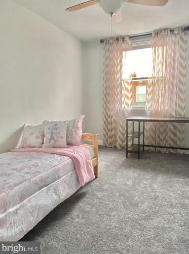 7110 Lynford St, Philadelphia PA 19149-1126 exterior